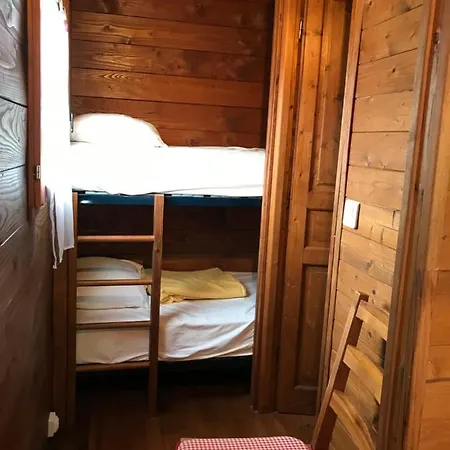Le Domaine Du Scorff - Hebergements Insolites Chalets 4 A 6 Personnes Et Roulottes Kernascléden Buitenkant foto