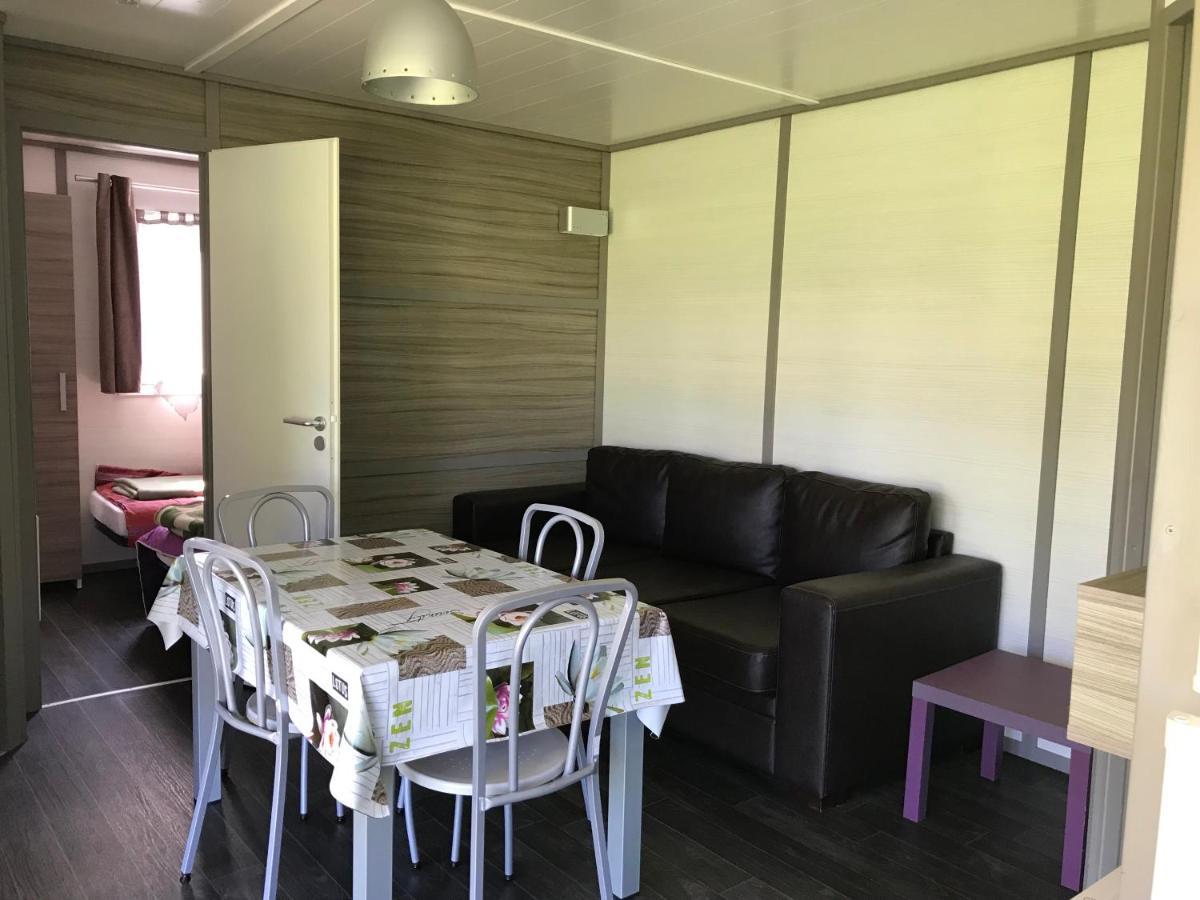 Le Domaine Du Scorff - Hebergements Insolites 4 A 6 Personnes Et Roulottes Campingplatz *